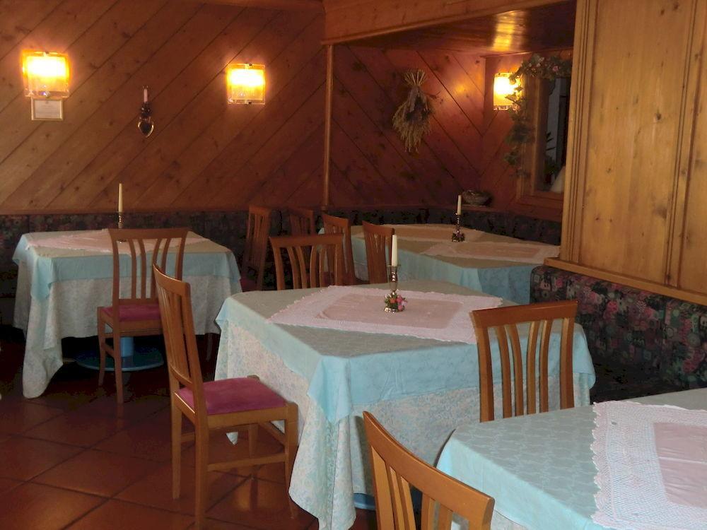 Hotel Alemagna Сан-Вито-ди-Кадоре Экстерьер фото