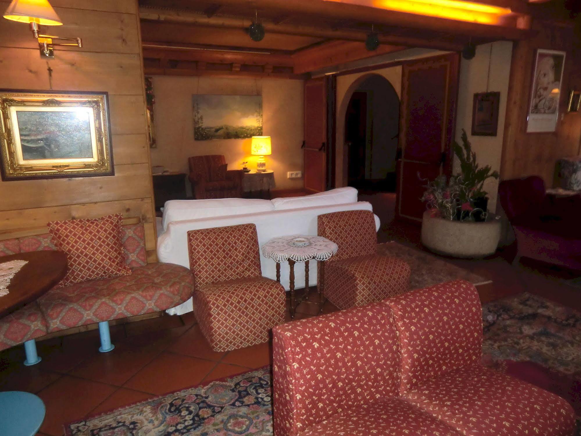 Hotel Alemagna Сан-Вито-ди-Кадоре Экстерьер фото